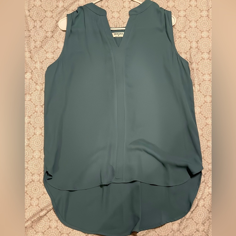 Zenana ladies small sleeveless top